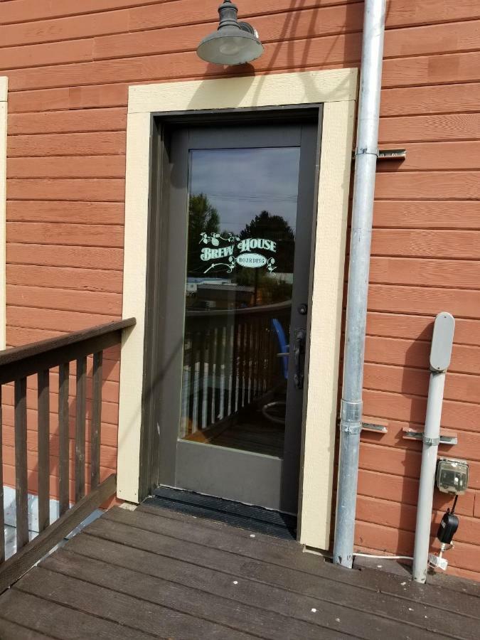 Brew House Boarding Apartment Kittitas Екстериор снимка